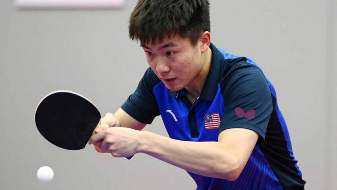 Mười bốn trang, bốn mươi ba ô trống: bóng bàn chuyên nghiệp đang được phân tích bằng gì?