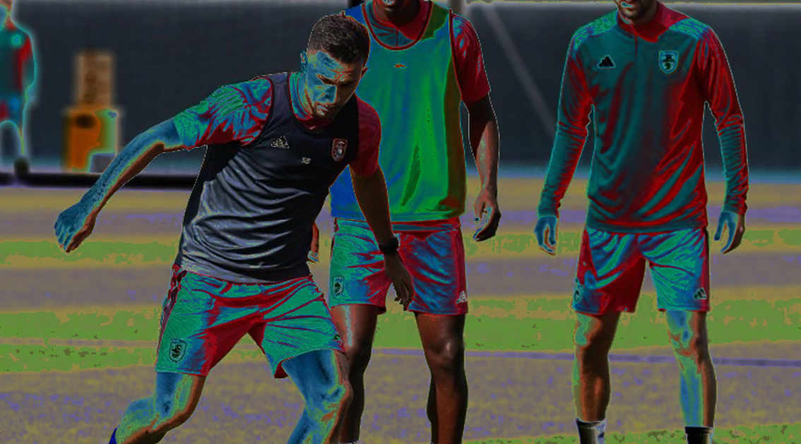 Hà Nội FC thua SLNA 1-4 tại Hàng Đẫy: Lỗ hổng phòng ngự bóng bổng, không phải chân của Hải Long