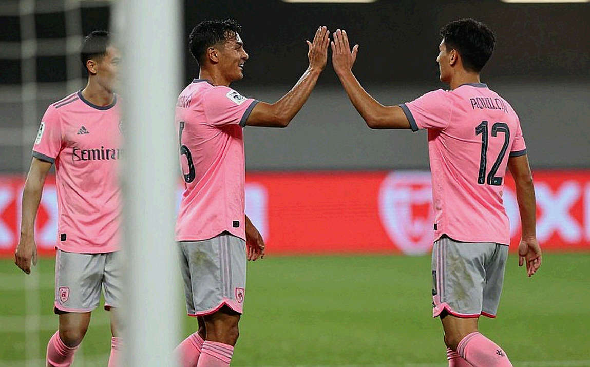 Inter Miami 4-0 DC United: Bốn bàn thắng, hai đôi chân, một khoảng cách mười hai điểm