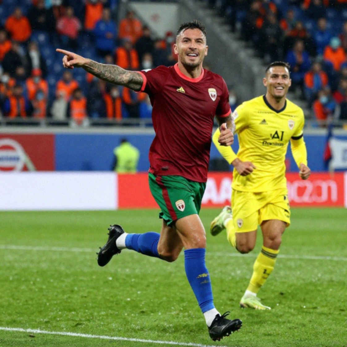 Việt Nam ngược dòng 4-2 Pakistan: Tuyến giữa gánh trận, hàng thủ vẫn để lại câu hỏi