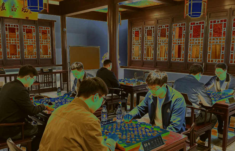 Tiêu đề hứa Samarkand, phần thân bán tạp chí: Cú lệch pha của truyền thông cờ vua