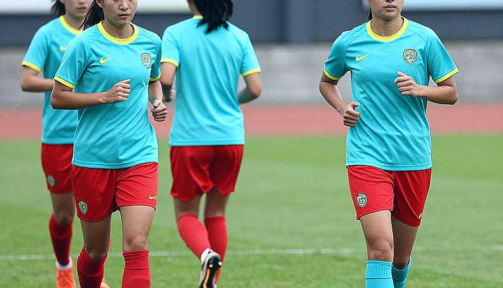 Sofyan Amrabat và chuỗi bằng chứng về sự kiên nhẫn: Khi cái tên bị lãng quên trở thành lá chắn giữa sân
