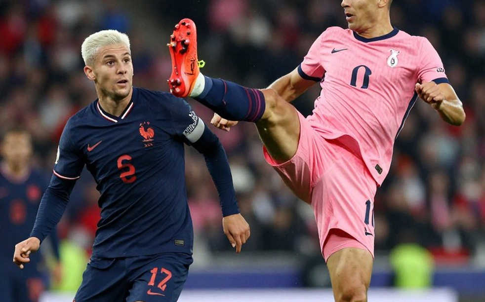 Mourinho chỉ trích VAR sau trận thua Betis: Sai lầm penalty khiến trọng tài La Liga bị chất vấn