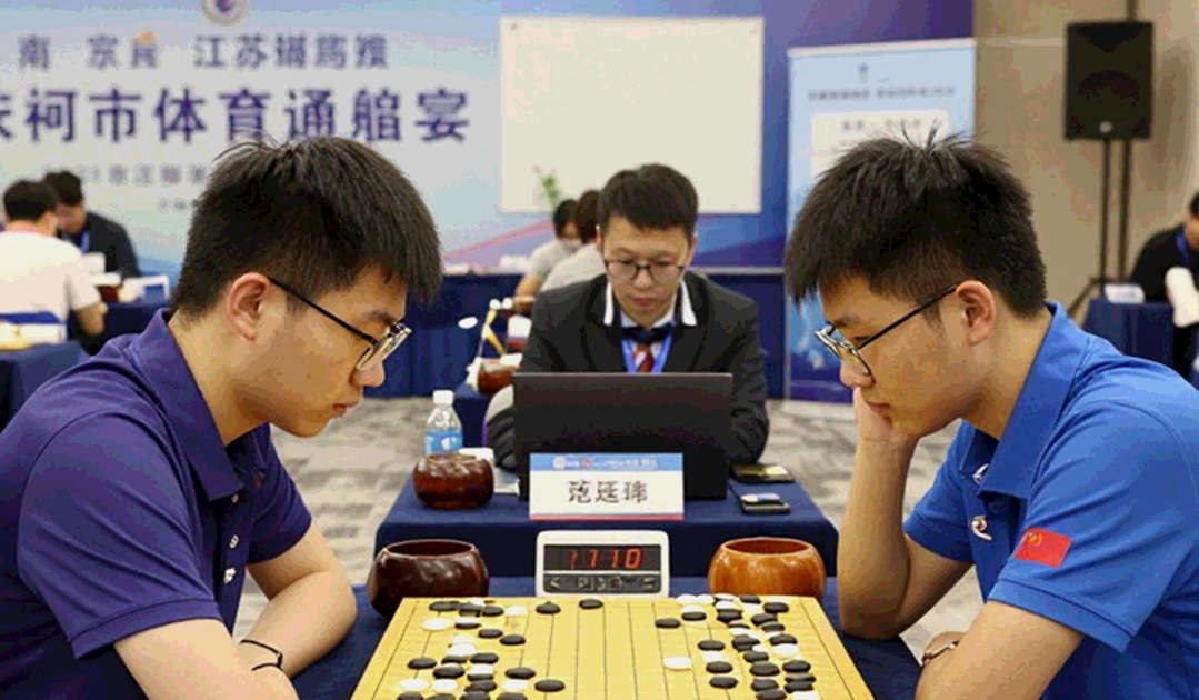 Carlsen Returns to Defend Throne at Global Chess League 2026: When a Packed Schedule Tests the Champion's Limits