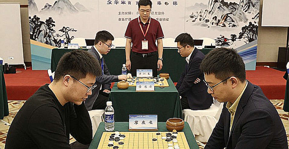 Nihal Sarin bỏ lỡ thế thắng trong 3 nước đi, Ấn Độ thua Uzbekistan 1.5-2.5 tại Olympiad cờ vua