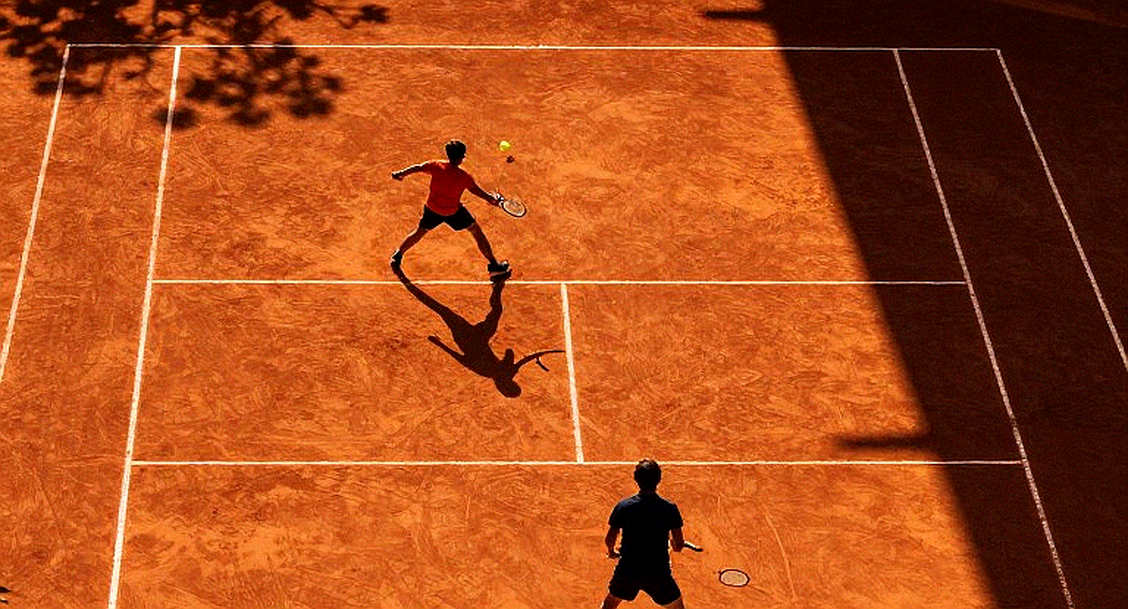 Alcaraz vượt qua thử thách set đầu tại US Open 2026, hướng đến trận đấu với Wu Yibing